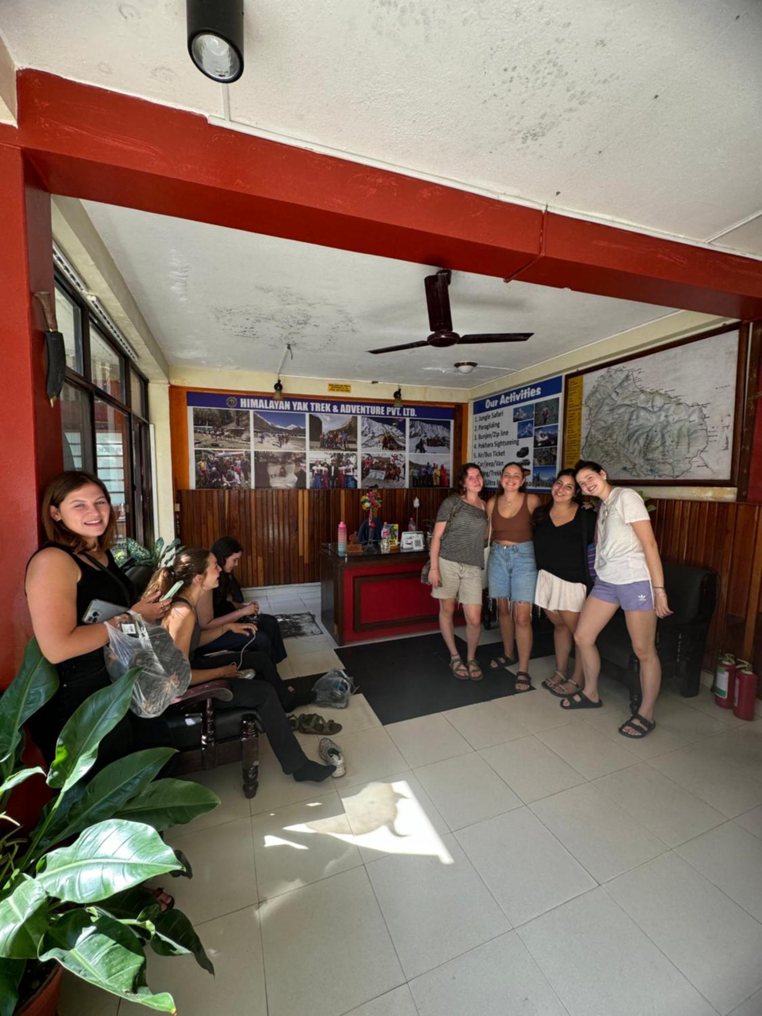 Butterfly Lodge Покхара Экстерьер фото